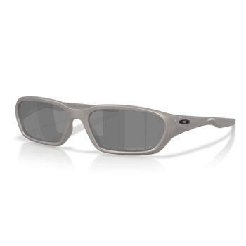 Солнцезащитные очки Oakley OO9530 Terraforma